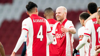 Highlights Ajax - II Sting in the