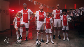 Olympia on X: Cruyff. #ajax  / X