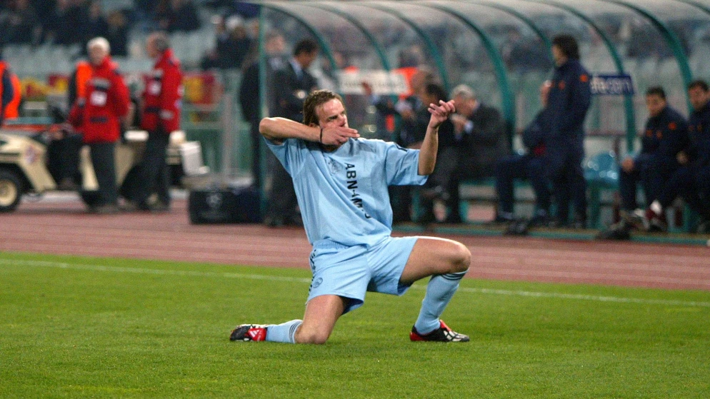 Ajax Doc | 'Ajax 2002/2003: Rock-'n-roll in Europe'