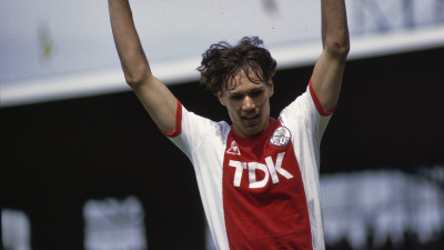 Top 10 Goals | Marco van Basten