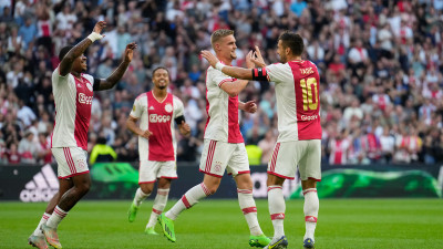 Taylor scoort bij Ajax - sc Heerenveen Ajax Radio