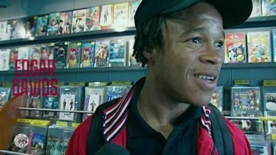 Ajax vertrekt vanaf Schiphol en vliegt naar Tokyo