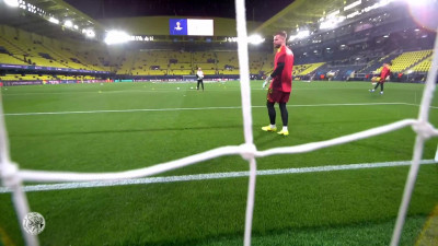 De warming-up van onze doelman