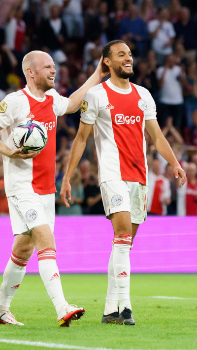 Ajax - NEC: goals Mazraoui en Tadic
