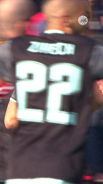 Goal Dolberg bij Feyenoord