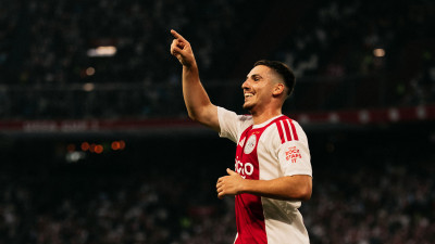 Highlights Ajax - FK Vojvodina | Gloukh hattrickheld
