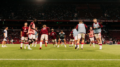Ajax maakt zich klaar voor duel