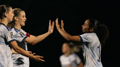 Highlights | Ajax Vrouwen vermorzelen WFC Aktobe op de Toekomst